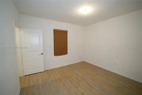 542 NE 6th Place Florida City FL 33034