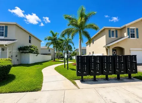 542 NE 6th Place Florida City FL 33034