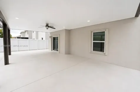 542 NE 6th Place Florida City FL 33034