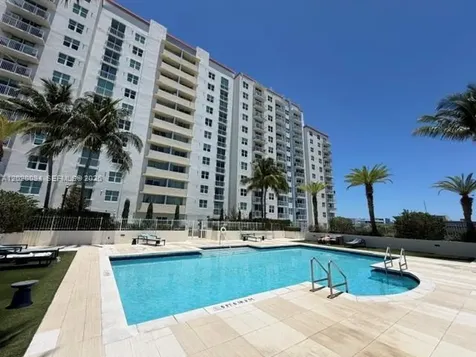 3000 Coral Way Miami FL 33145