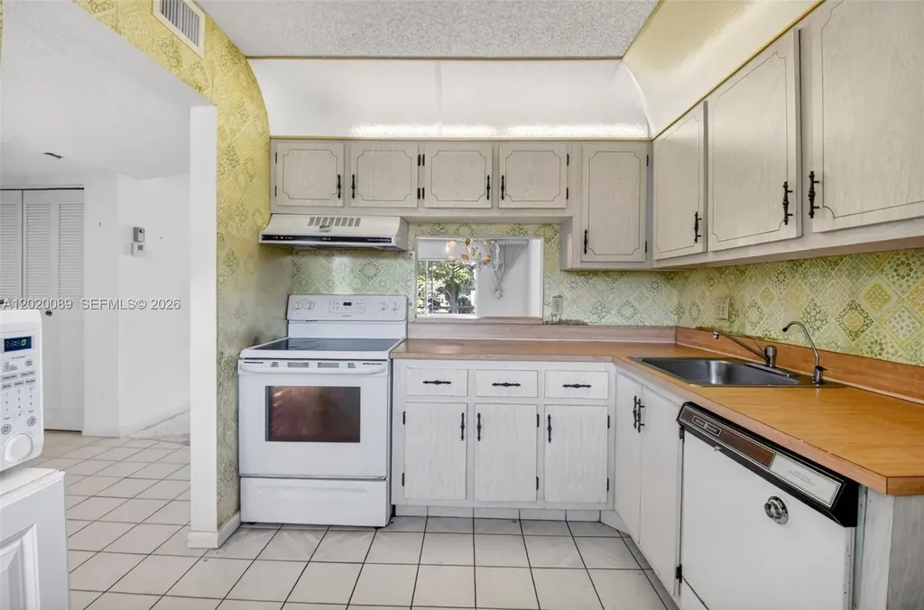 2901 Fiore Way Delray Beach FL 33445