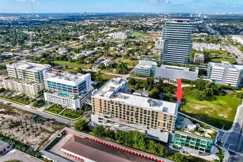 21290 Biscayne Aventura FL 33180