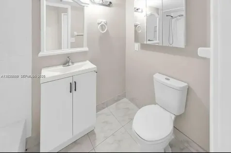 18801 NE 2nd Avenue Miami FL 33179