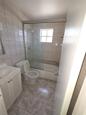 8886 SW 3rd Street Pembroke Pines FL 33025
