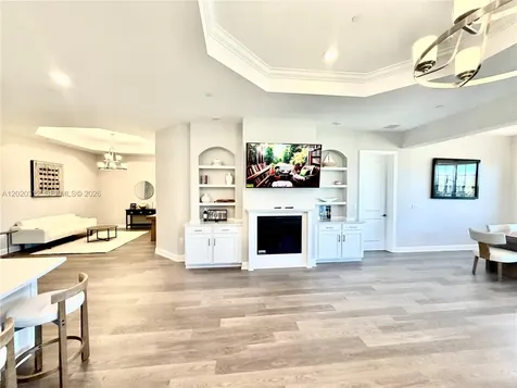 15323 Lucerna Naples FL 34114