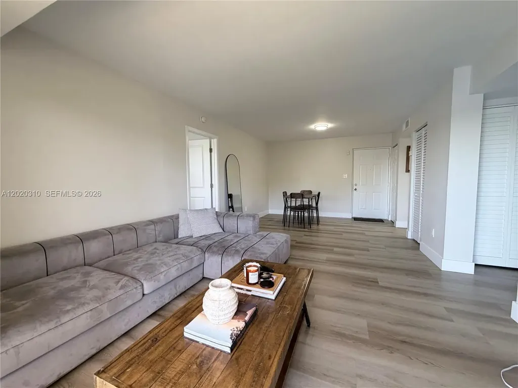 8240 SW 210th Street Cutler Bay FL 33189