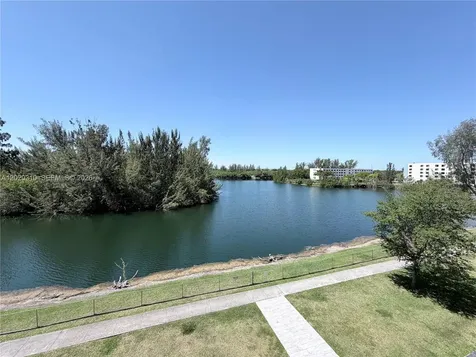 8240 SW 210th Street Cutler Bay FL 33189