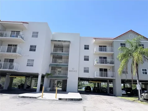 8240 SW 210th Street Cutler Bay FL 33189