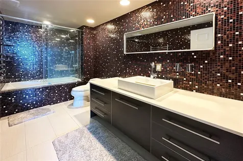 2000 N Bayshore Drive Miami FL 33137