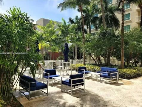 2000 N Bayshore Drive Miami FL 33137