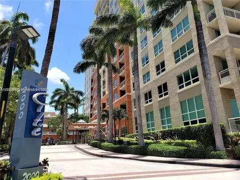 2000 N Bayshore Drive Miami FL 33137