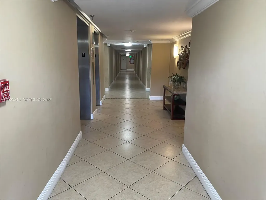 9235 SW 8th Street Boca Raton FL 33428