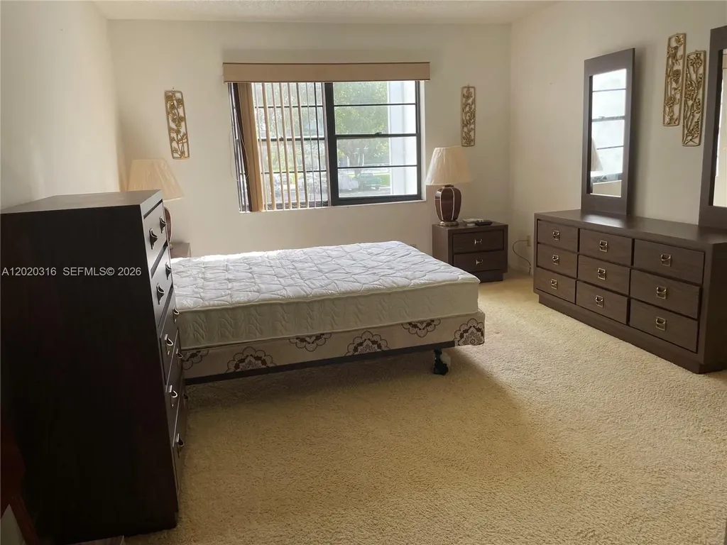 9235 SW 8th Street Boca Raton FL 33428