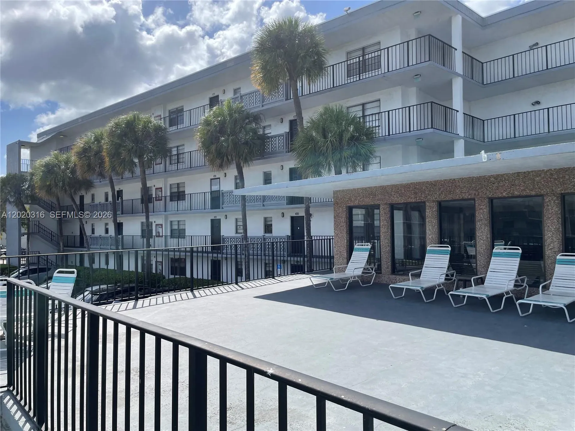 9235 SW 8th Street Boca Raton FL 33428