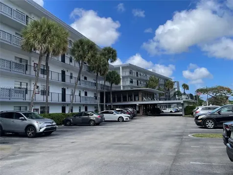 9235 SW 8th Street Boca Raton FL 33428