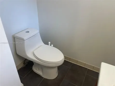 27 NE 49th Street Miami FL 33137