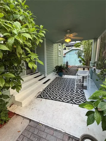 27 NE 49th Street Miami FL 33137