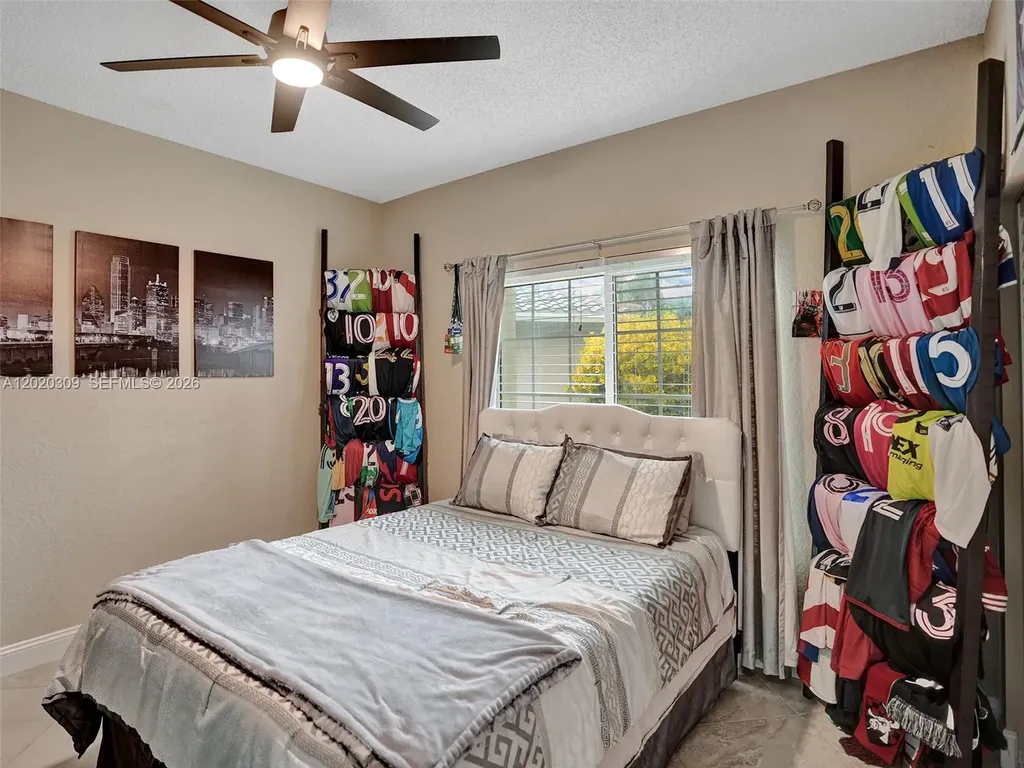 4077 NW 83rd Lane Coral Springs FL 33065