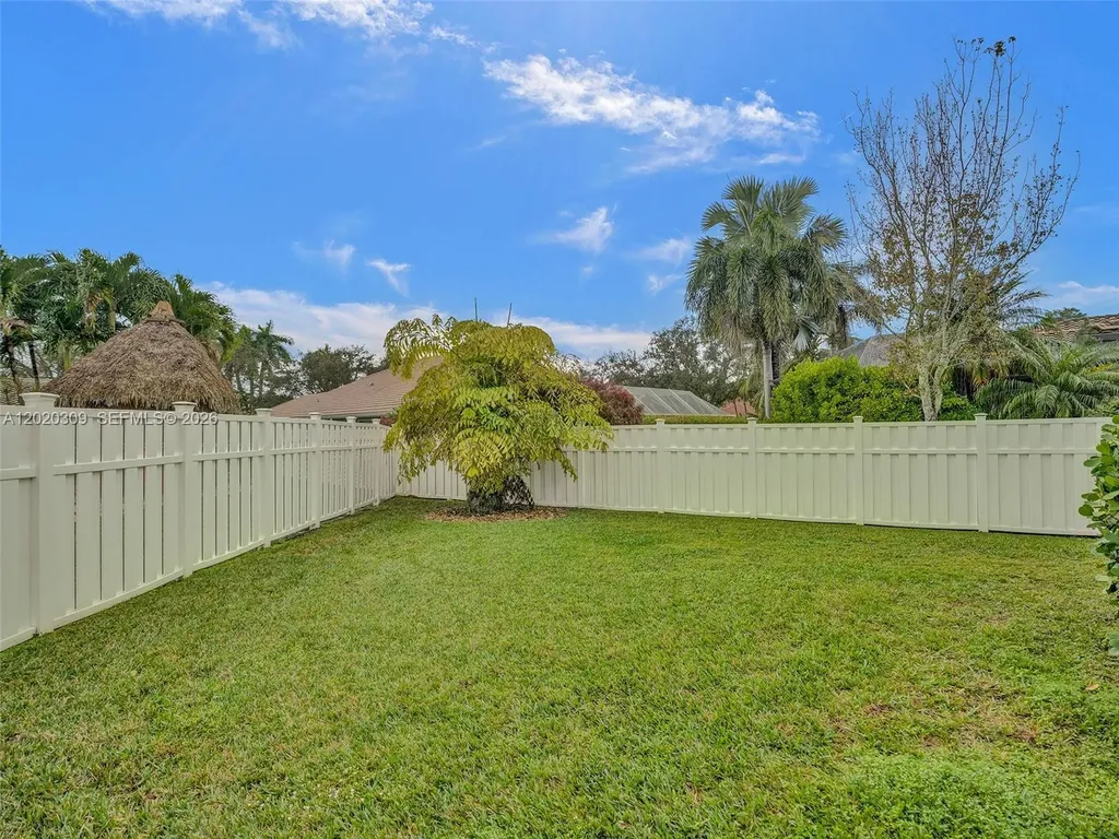 4077 NW 83rd Lane Coral Springs FL 33065