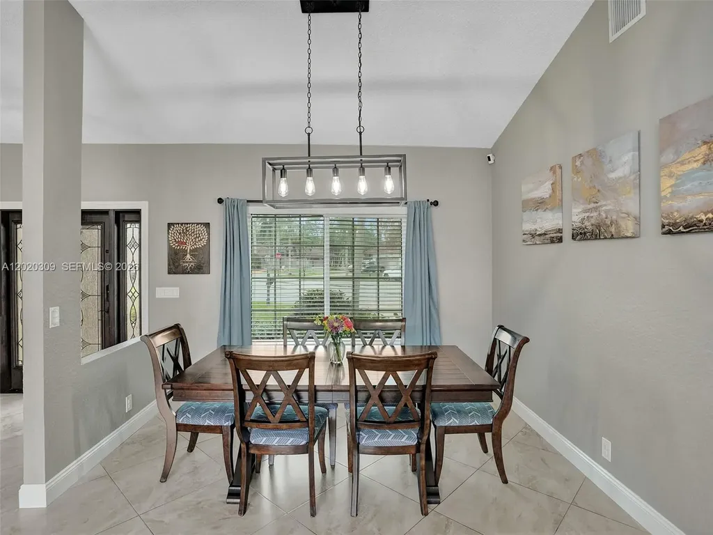 4077 NW 83rd Lane Coral Springs FL 33065