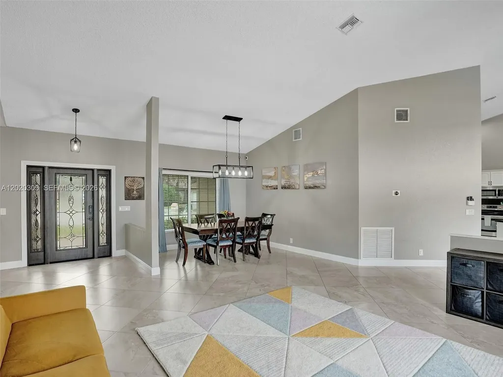 4077 NW 83rd Lane Coral Springs FL 33065