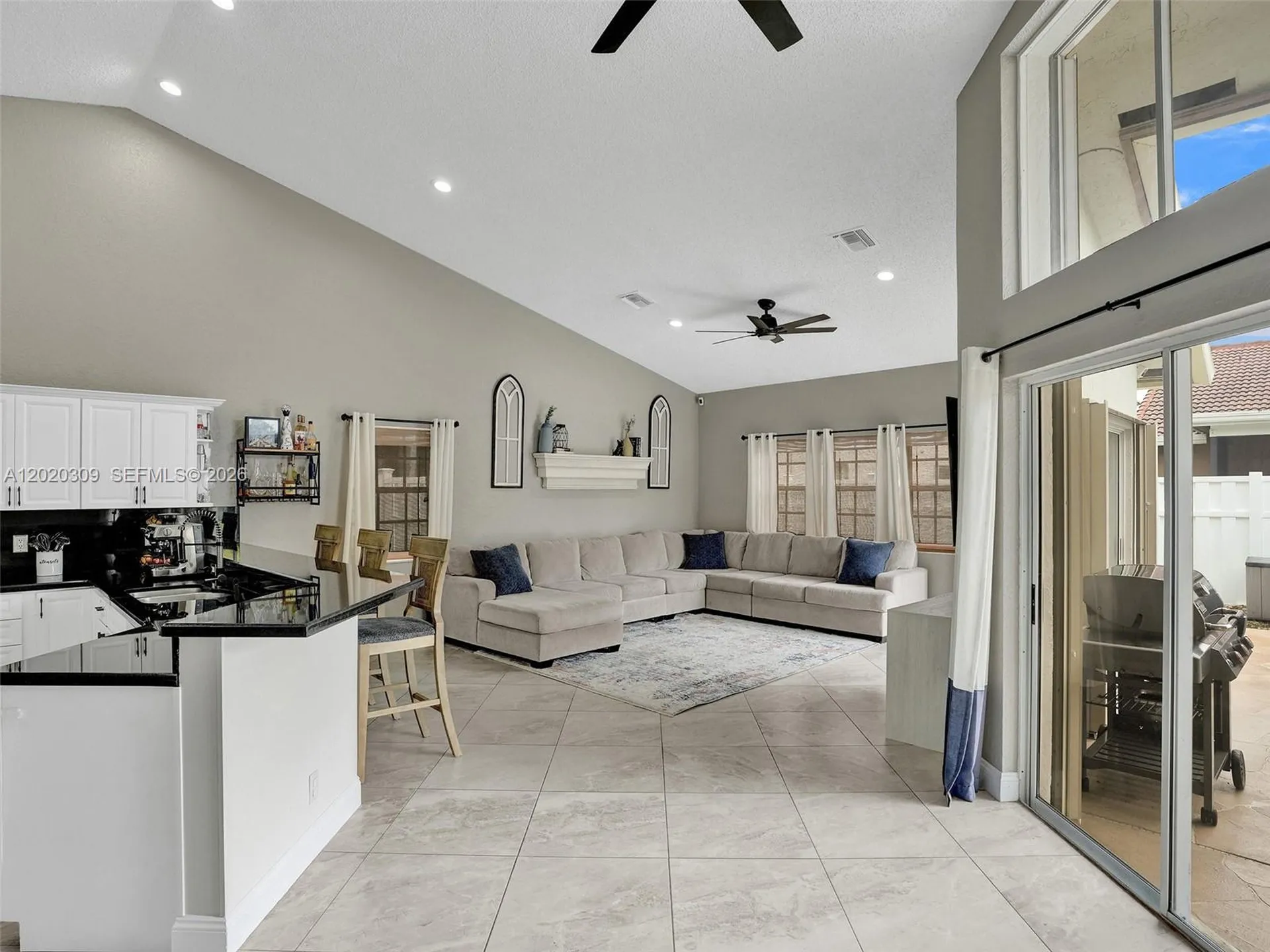 4077 NW 83rd Lane Coral Springs FL 33065