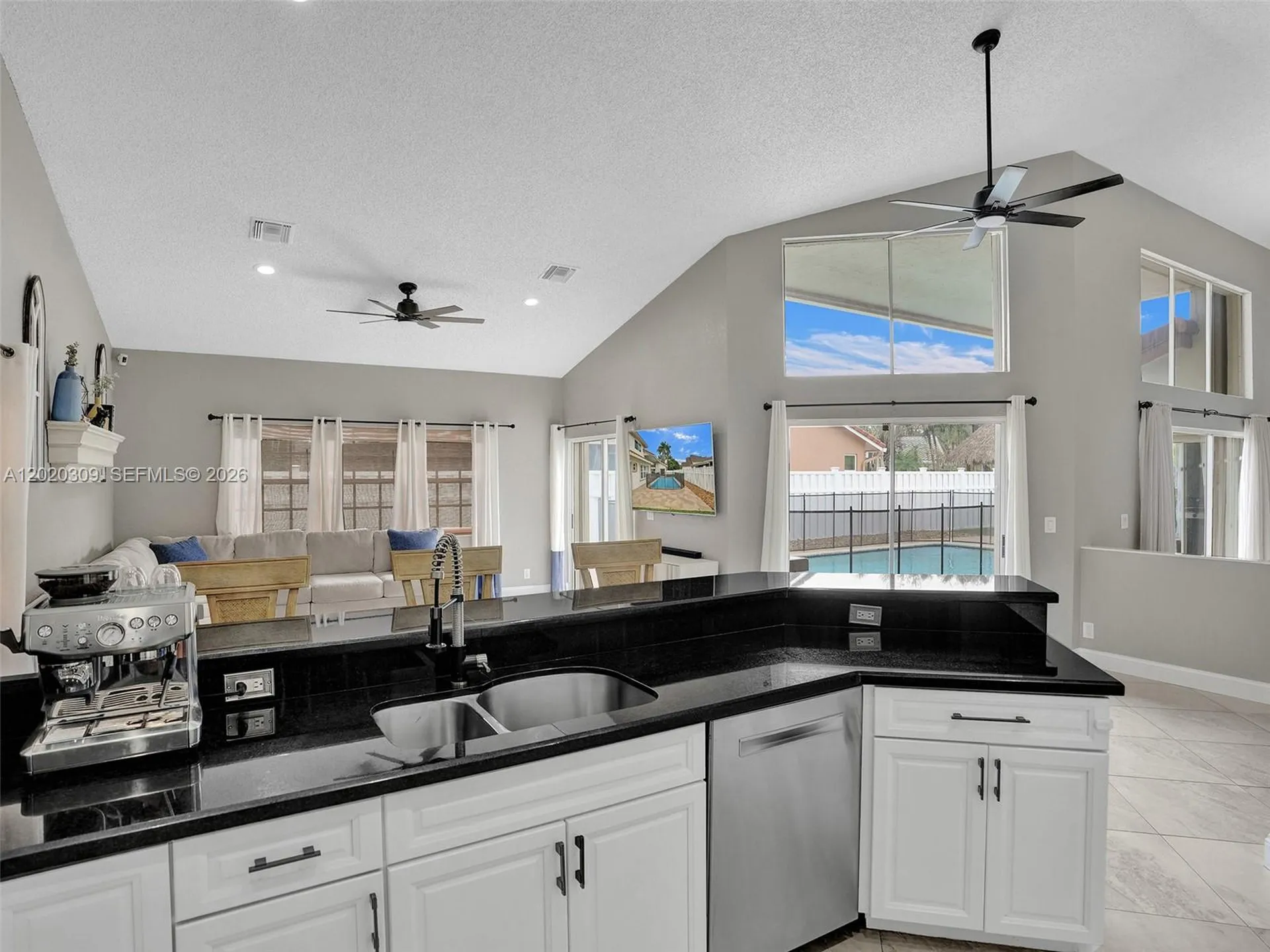 4077 NW 83rd Lane Coral Springs FL 33065