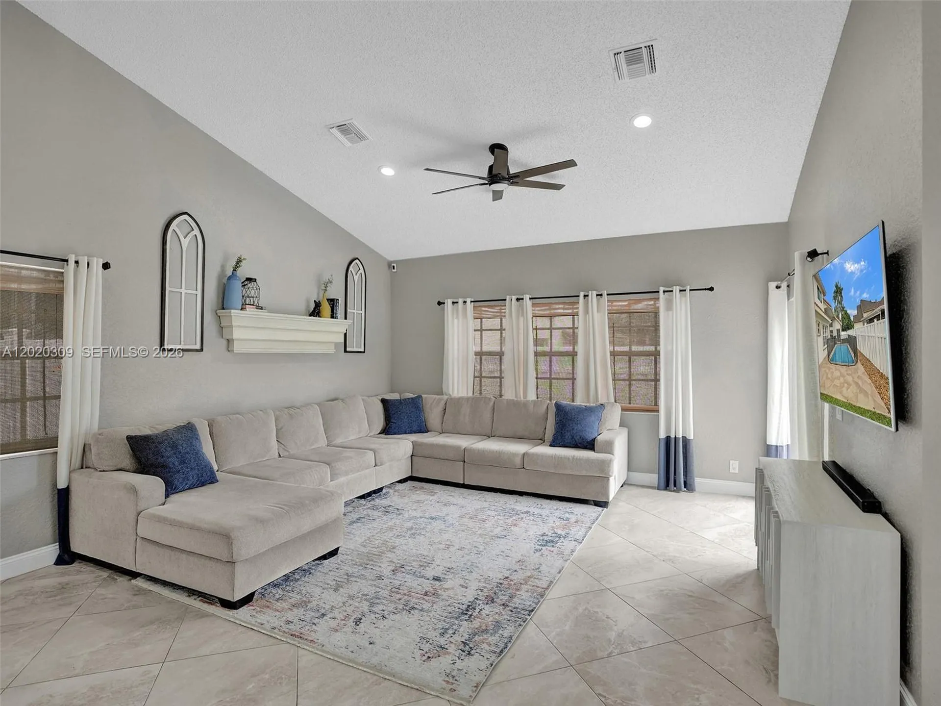 4077 NW 83rd Lane Coral Springs FL 33065