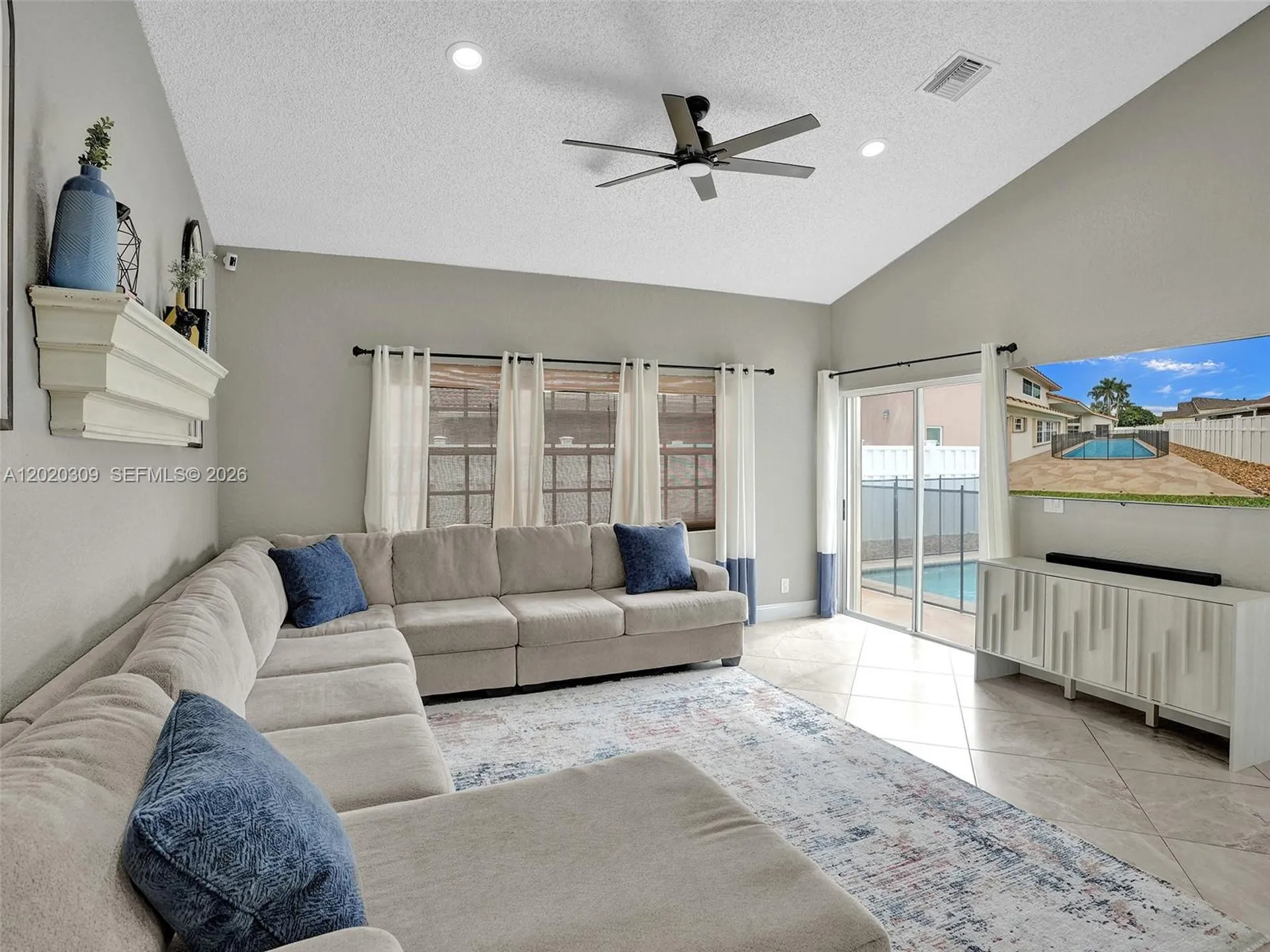4077 NW 83rd Lane Coral Springs FL 33065