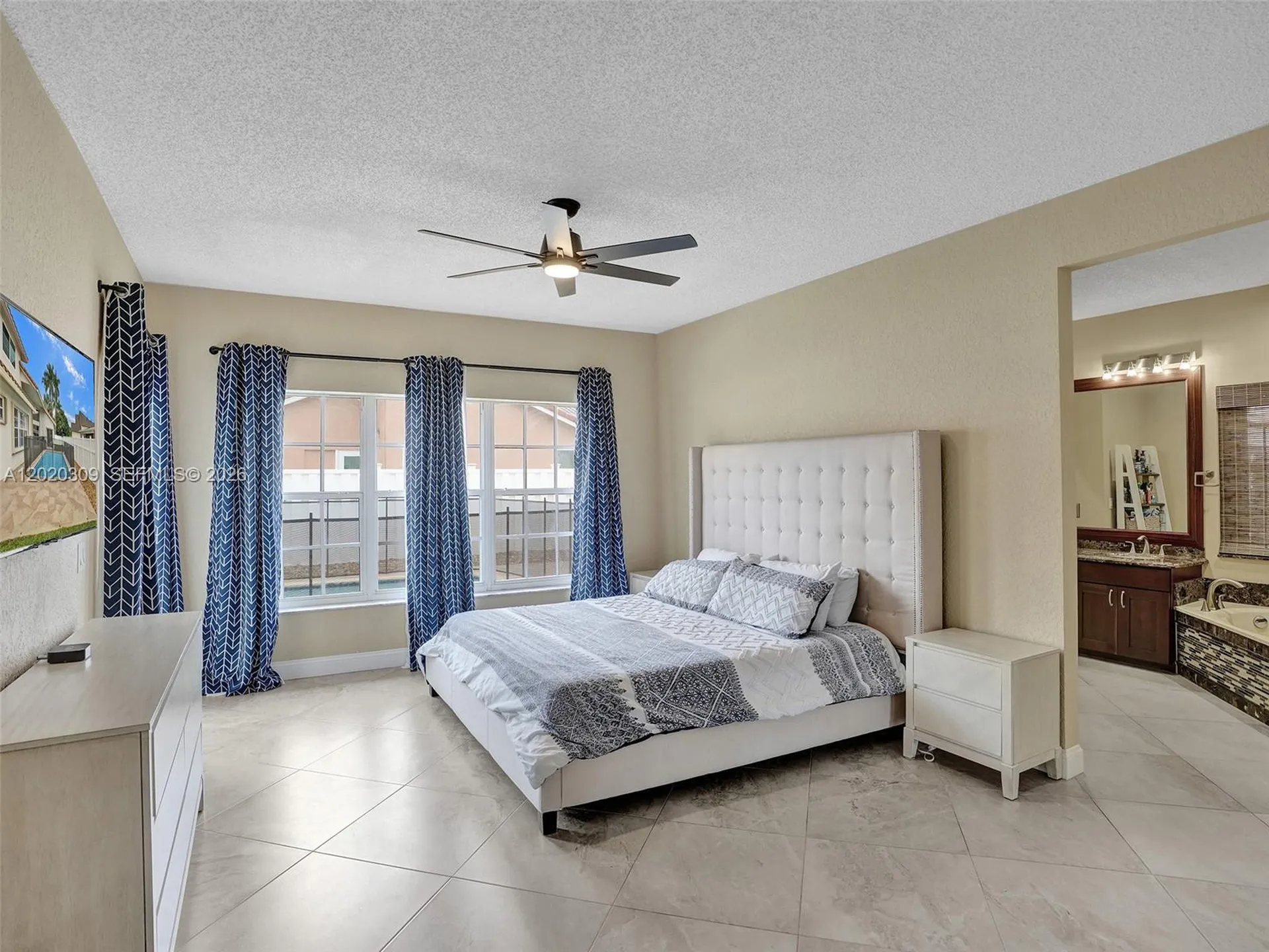 4077 NW 83rd Lane Coral Springs FL 33065