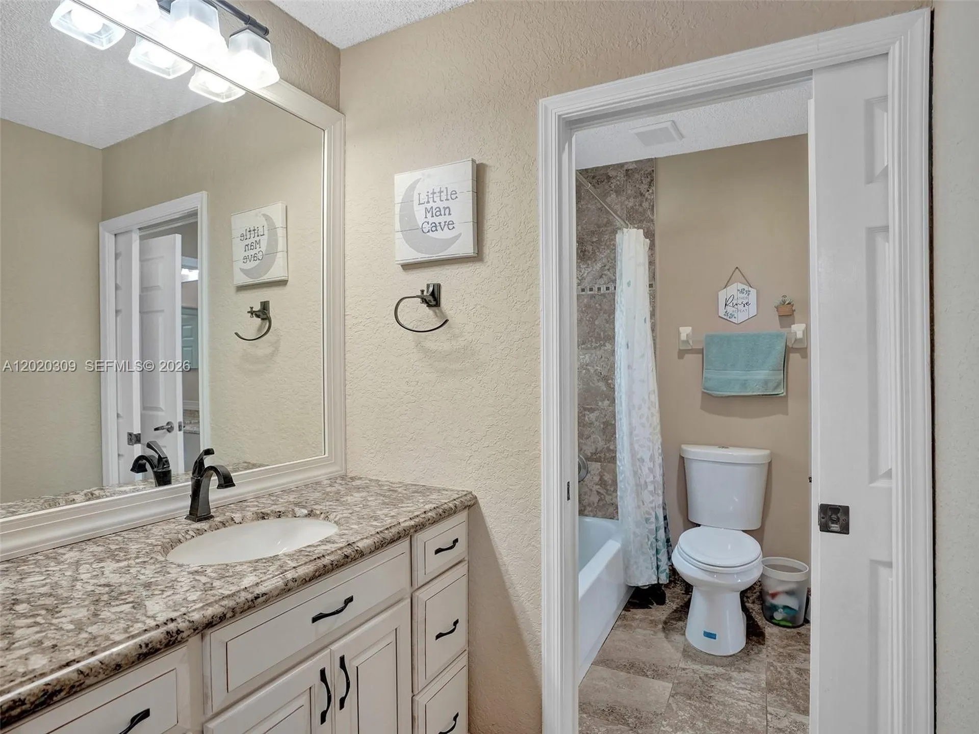 4077 NW 83rd Lane Coral Springs FL 33065