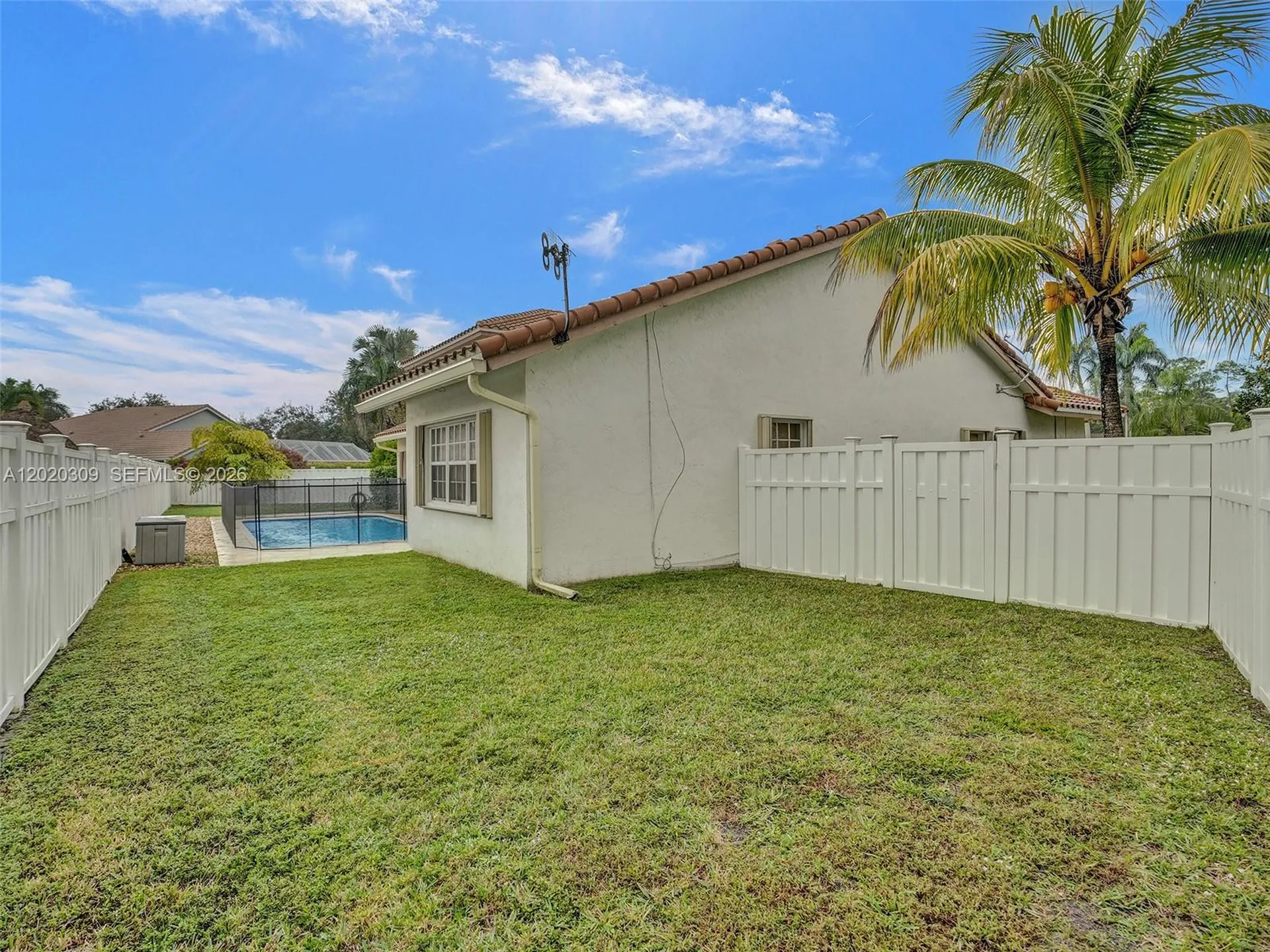 4077 NW 83rd Lane Coral Springs FL 33065