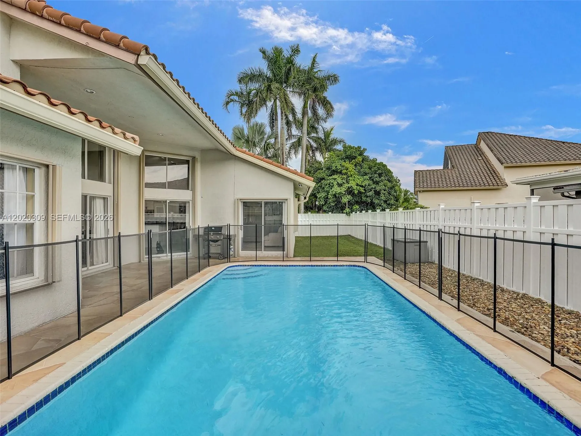 4077 NW 83rd Lane Coral Springs FL 33065