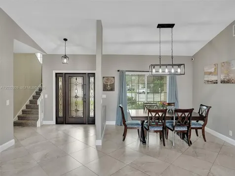 4077 NW 83rd Lane Coral Springs FL 33065