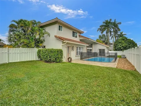 4077 NW 83rd Lane Coral Springs FL 33065