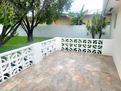 1145 Meadowlark Avenue Miami Springs FL 33166