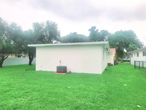1145 Meadowlark Avenue Miami Springs FL 33166