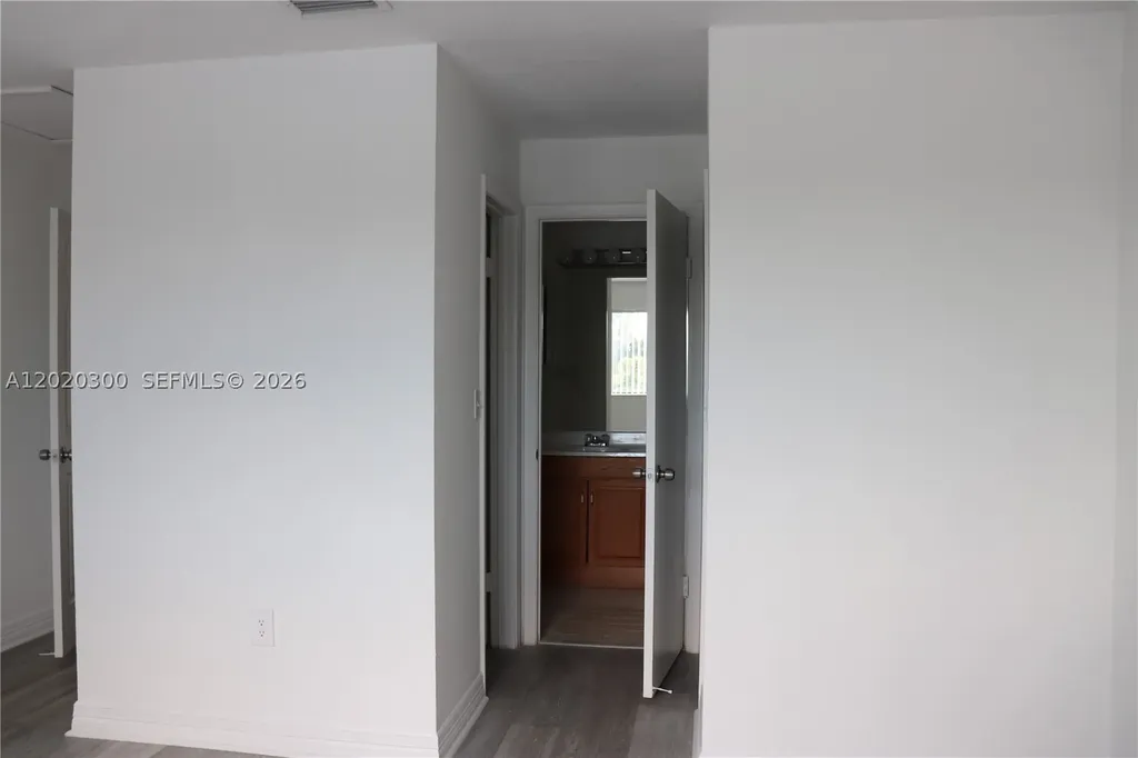5200 NW 31st Avenue Fort Lauderdale FL 33309