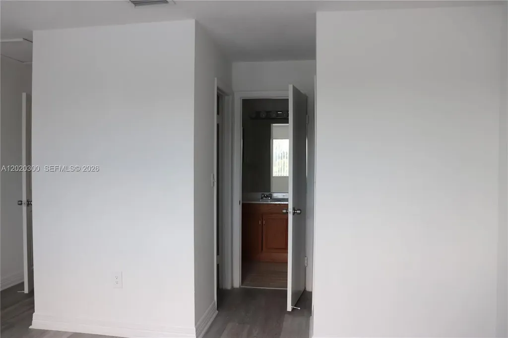 5200 NW 31st Avenue Fort Lauderdale FL 33309