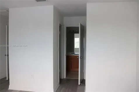 5200 NW 31st Avenue Fort Lauderdale FL 33309