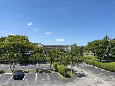 7145 Huntington Lane Delray Beach FL 33446