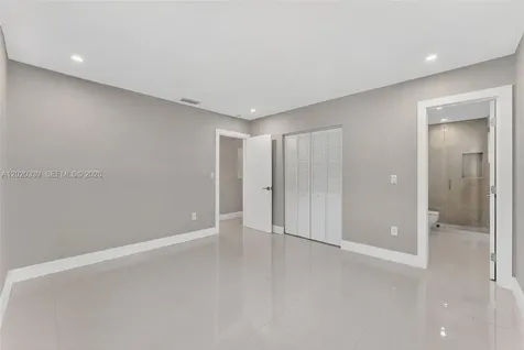 2221 NW 170th Street Miami Gardens FL 33056