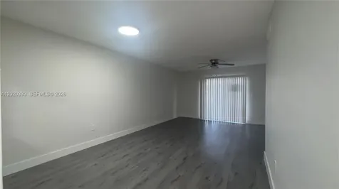 11309 SW 200th Street Miami FL 33157