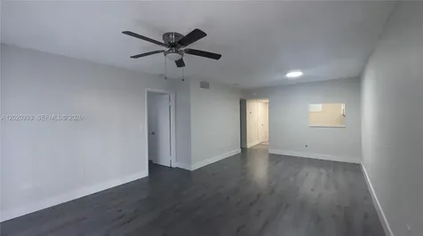 11309 SW 200th Street Miami FL 33157