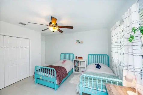 3167 Mary Street Miami FL 33133