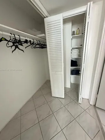6039 Collins Avenue Miami Beach FL 33140
