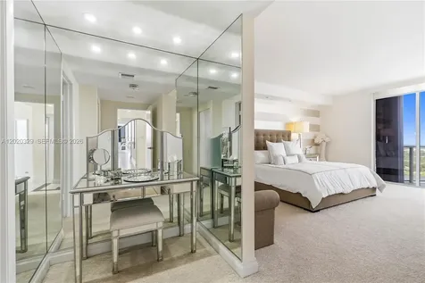 20281 E Country Club Drive Aventura FL 33180