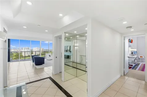 20281 E Country Club Drive Aventura FL 33180