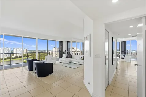 20281 E Country Club Drive Aventura FL 33180