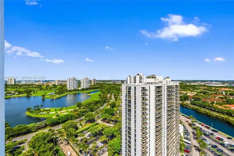 20281 E Country Club Drive Aventura FL 33180